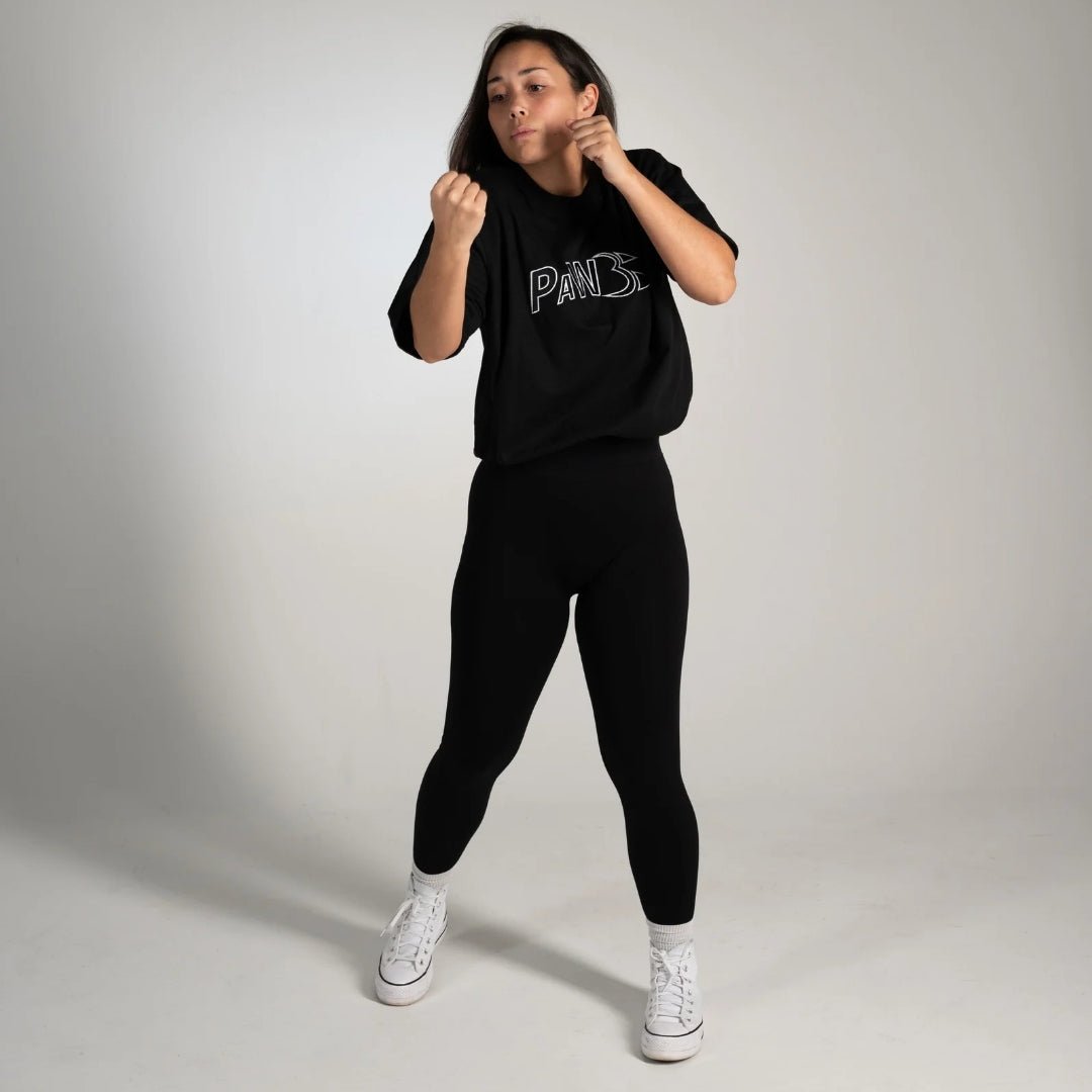 PAW Fightwear Oversize Shirt für Damen in Schwarz – Unisex T-Shirt beim Sport und Training