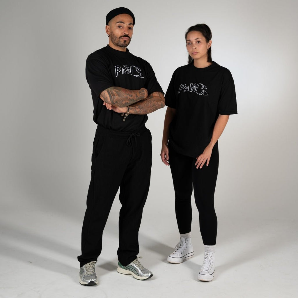 PAW Fightwear Oversize Shirt in Schwarz für Damen und Herren – Unisex T-Shirt mit gesticktem PAW Logo