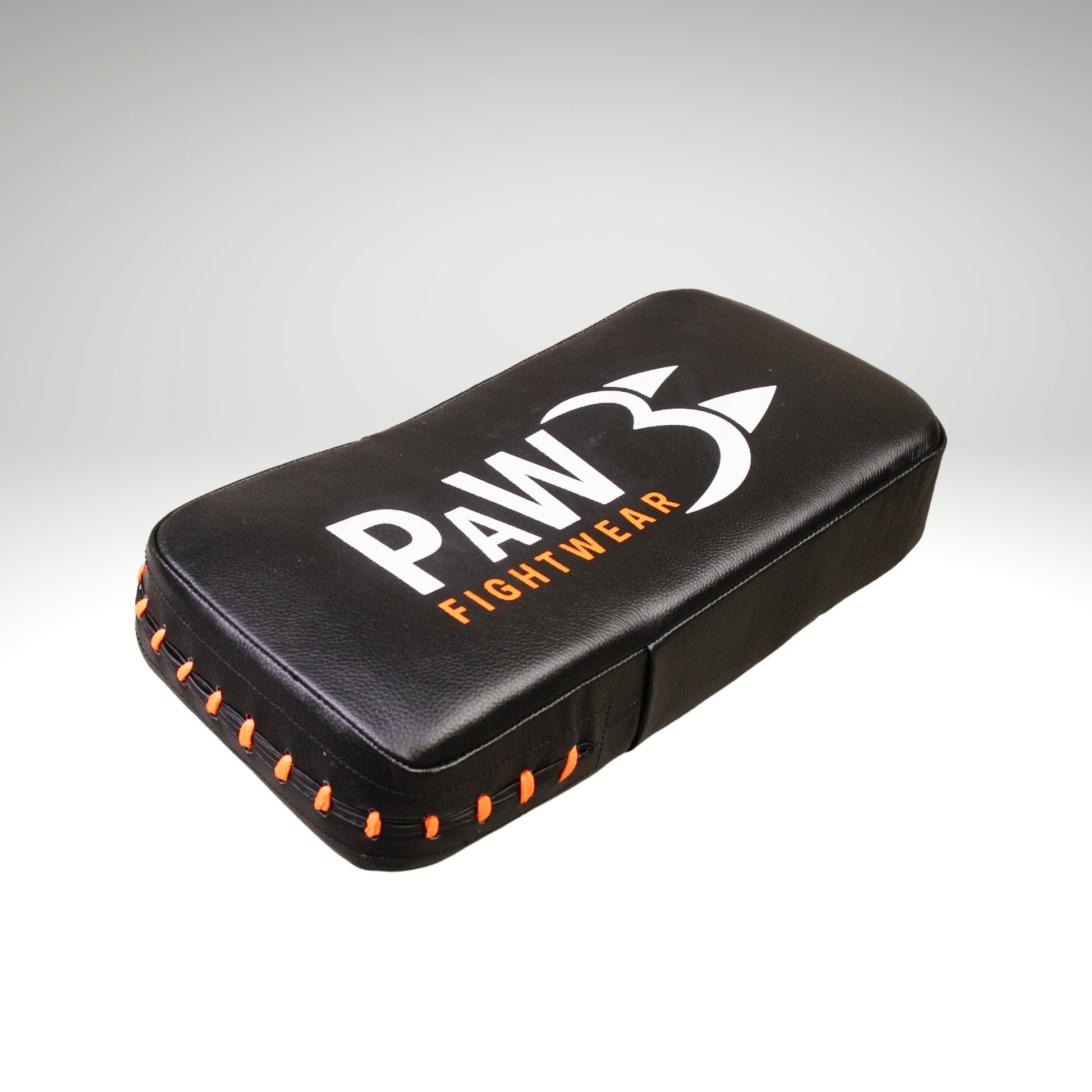 PAW FIRESTORM MUAY THAI ECHTLEDER KICK PADS - PaW Fightwear